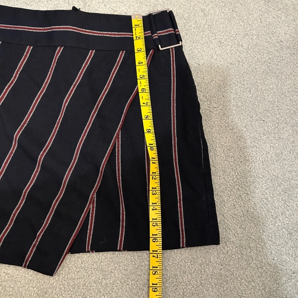 Dynamite Size Small Mini Skirt Navy with Red/White Stripes - Picture 2 of 9